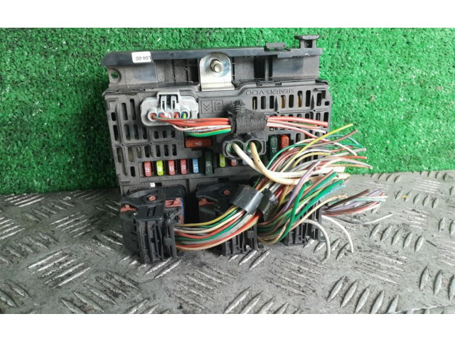 Блок предохранителей Citroen C4 I