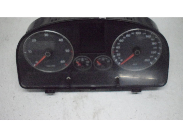 Панель приборов Volkswagen Caddy