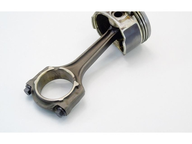 Поршень с шатуном 55200537 Fiat Grande Punto