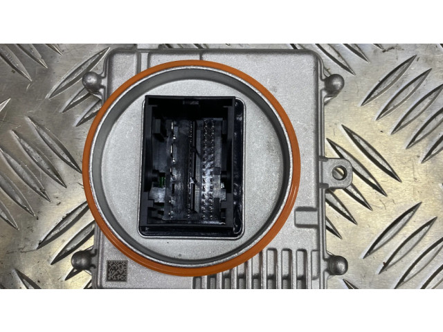 Блок фонаря / (блок «хenon»)