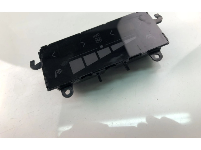 Дисплей    P31346787   Volvo XC90