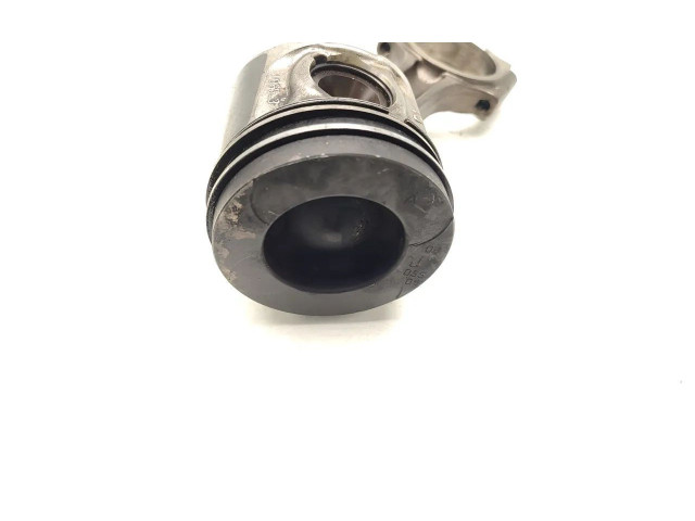  Поршень с шатуном M9R782 M9R782  Renault Trafic II (X83)  