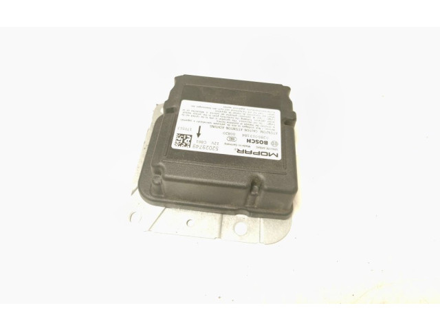 Блок подушек безопасности 52029749 Fiat 500X