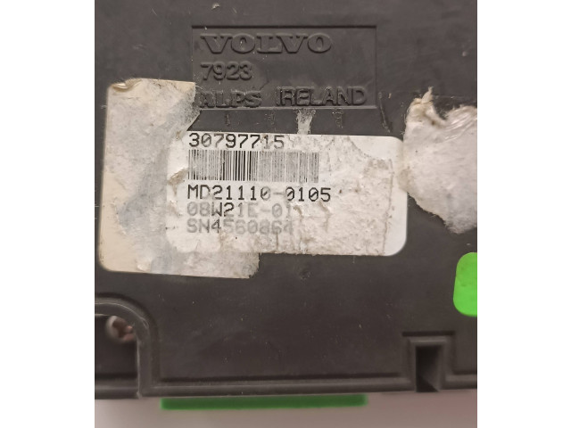 Дисплей    30797715, MD211100105   Volvo V70