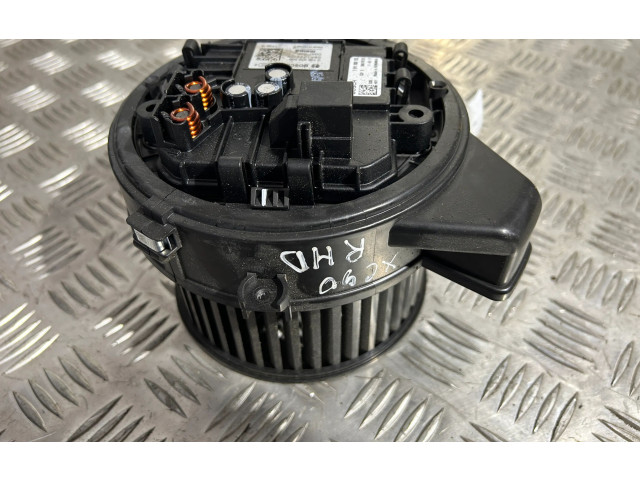 Вентилятор печки    F011500123   Volvo XC90