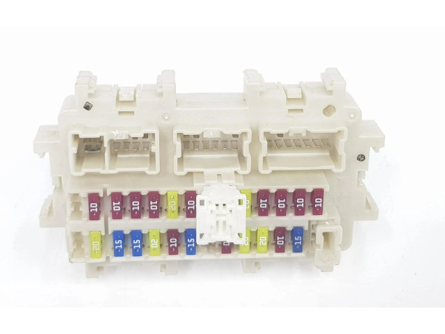 Блок предохранителей 243503FY0A   Infiniti FX    