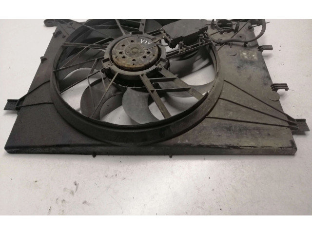 Вентилятор радиатора     8623735, 0130303895    Volvo V70 
