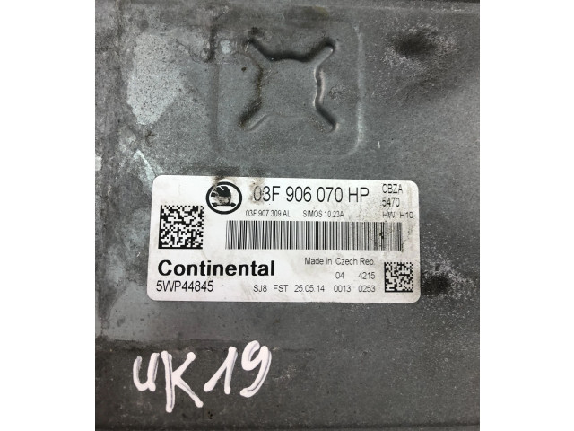 Блок управления двигателем Блок управления 03F906070HP Skoda Fabia Mk3 (NJ)