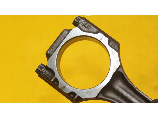  Поршень с шатуном    Skoda Fabia Mk1 (6Y)  