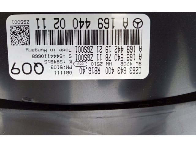 Панель приборов    Mercedes-Benz A W169       