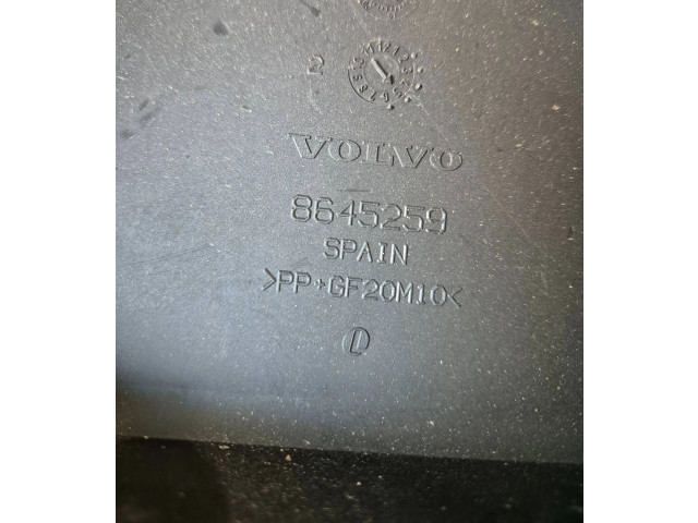 Блок предохранителей  8645259   Volvo V70    