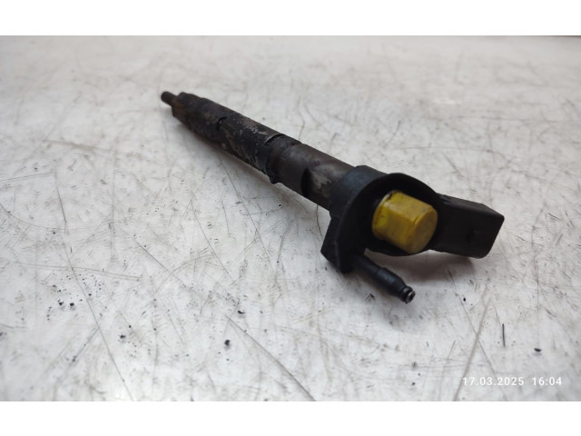 Форсунка     Mercedes-Benz GL X166  OM642.826 