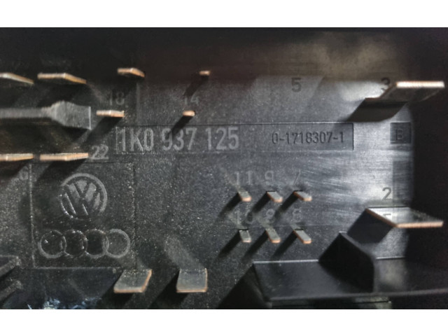Блок предохранителей 1K0937125, 017183071   Volkswagen Jetta V    