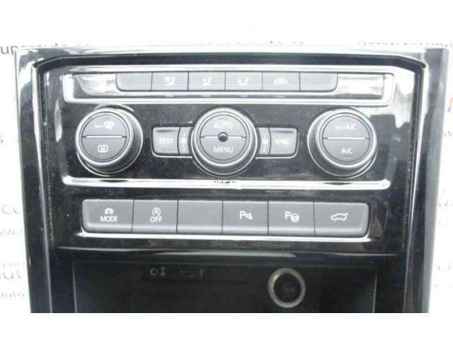 Блок управления климат-контролем    Volkswagen Touran II