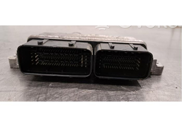 Блок управления двигателя 9818035080   Peugeot Expert