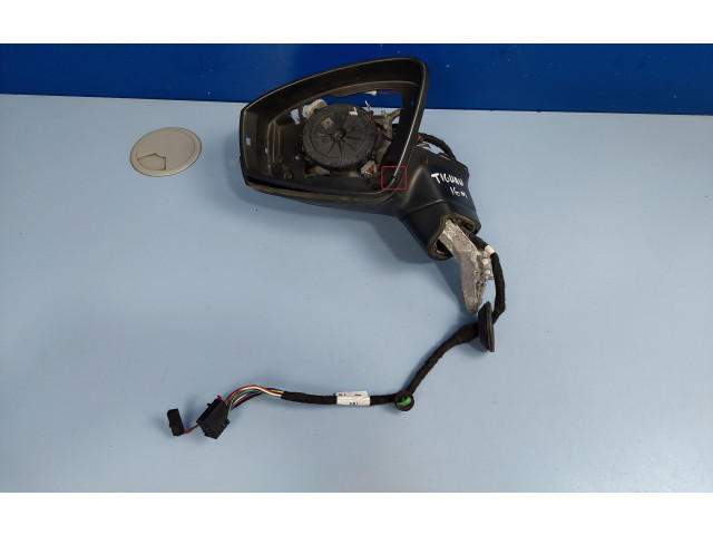 Zpětné zrcátko  levé Volkswagen Tiguan 2018  5NB857501, E8047979  