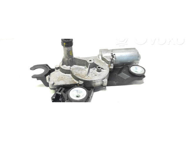 Моторчик заднего дворника 0390201588 Mazda 3 I