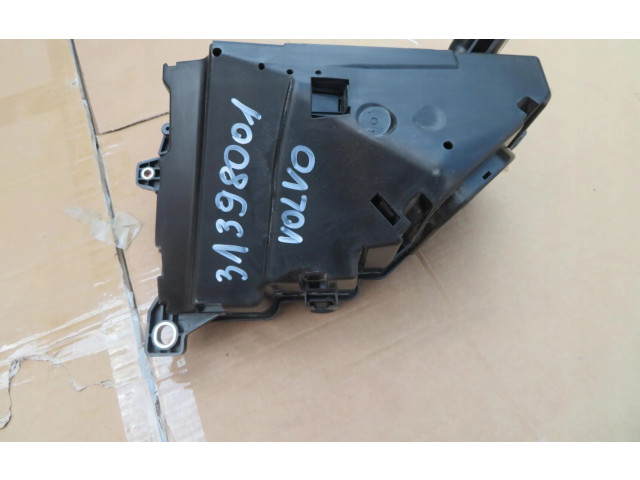 Pojistková skříňka 31398001 Volvo V60 2021