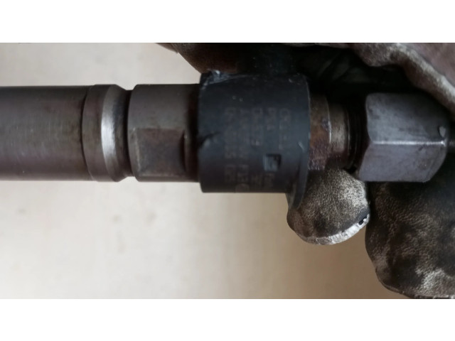 Форсунка MN982225, 0445115025 Mitsubishi Outlander для дизельного двигателя 2.2