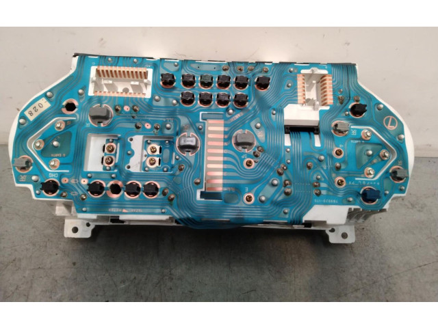 Панель приборов 489727 Mitsubishi Space Wagon