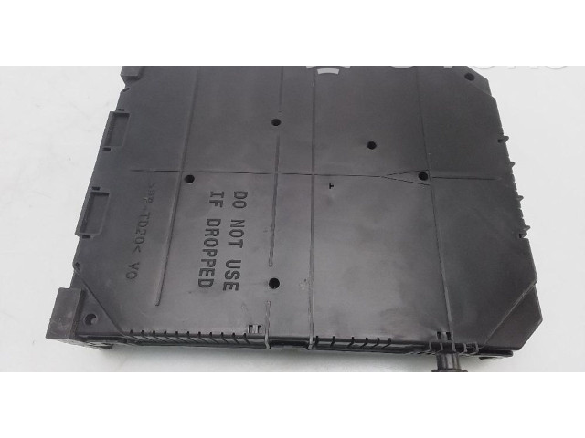 Pojistková skříňka 983070768000 Citroen Berlingo 2018