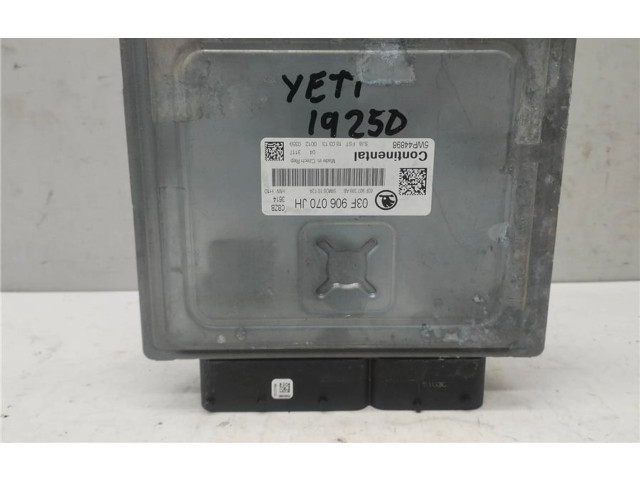 Блок управления 03F906070JH, 0090047 Skoda Yeti (5L)