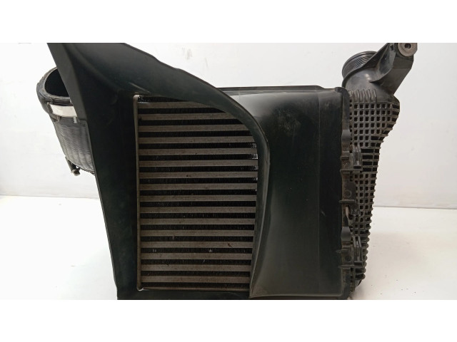 Интеркулер 95B145804E Porsche Macan 2.9