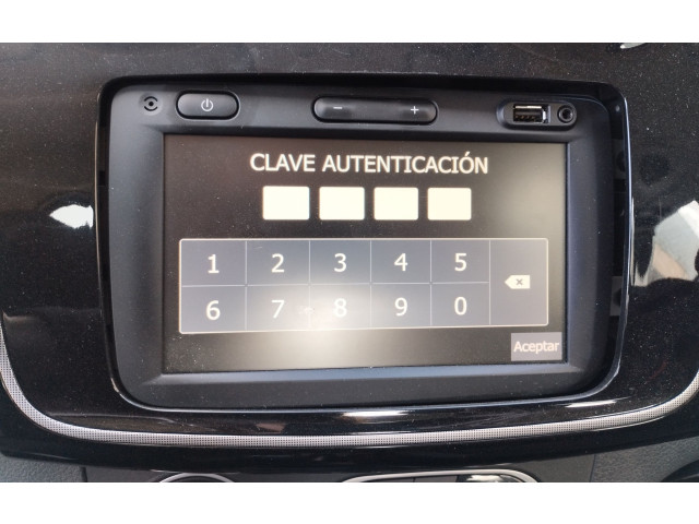 Дисплей Dacia Sandero