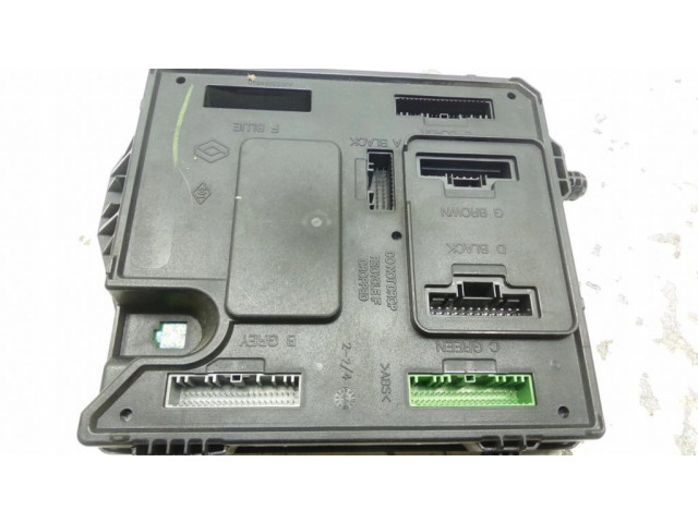 Блок комфорта 284B17255R Renault Megane III