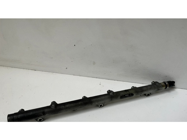 Vstřikovací lišta 0445216002 BMW 5 E39 pro naftový motor 2.5