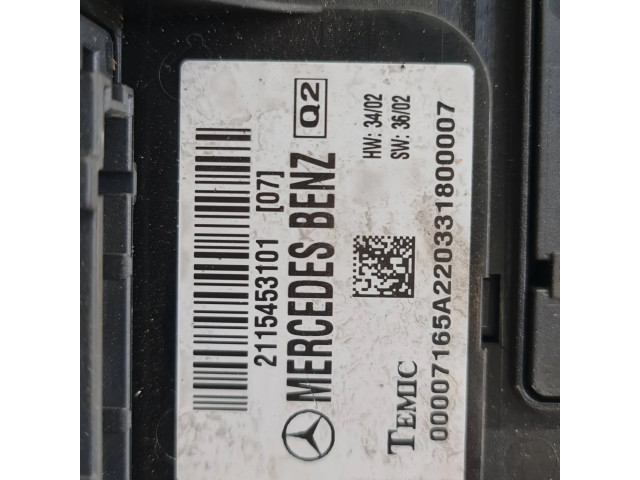 Блок предохранителей  2115453101, 00007165A22   Mercedes-Benz E W211    