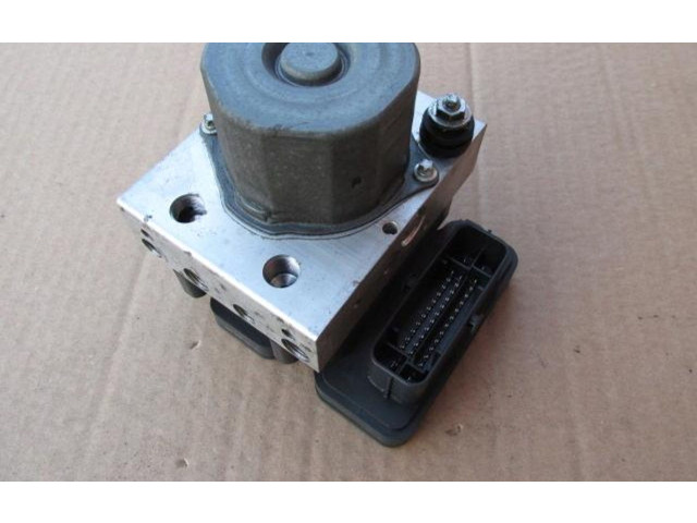 Jednotka ABS Maserati Quattroporte 2014