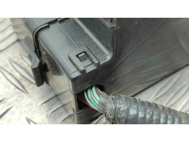 Pojistková skříňka Infiniti Q50 2016