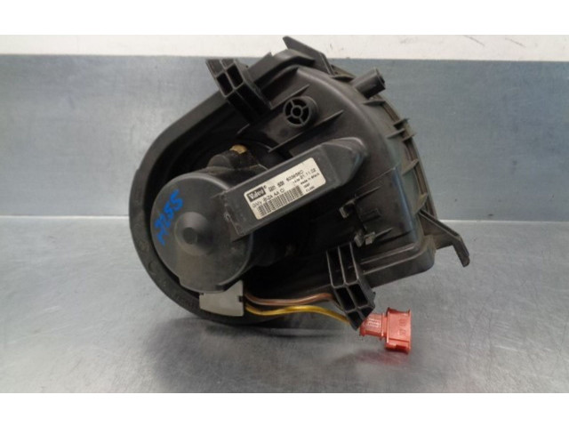 Вентилятор печки    6N1819021, 833658D   Seat Inca (6k)