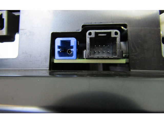 Дисплей    K32B611J0   Mazda CX-60