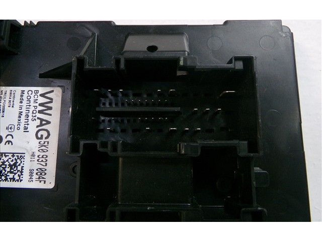 Блок управления 5K0937084F Volkswagen Golf Plus