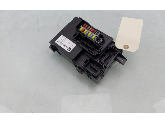 Блок предохранителей  13469255   Opel Meriva B    