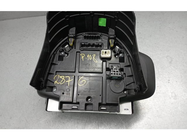 Přístrojová deska  Peugeot 108 2018 769167330U, COM28.235KMS  