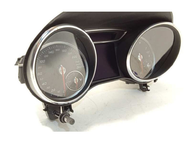 Přístrojová deska Mercedes-Benz GLA W156 2018 A1569004704, 0263698337