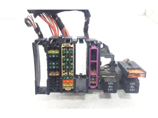 Pojistková skříňka 8T8971845 Audi A5 Sportback 8TA 2013