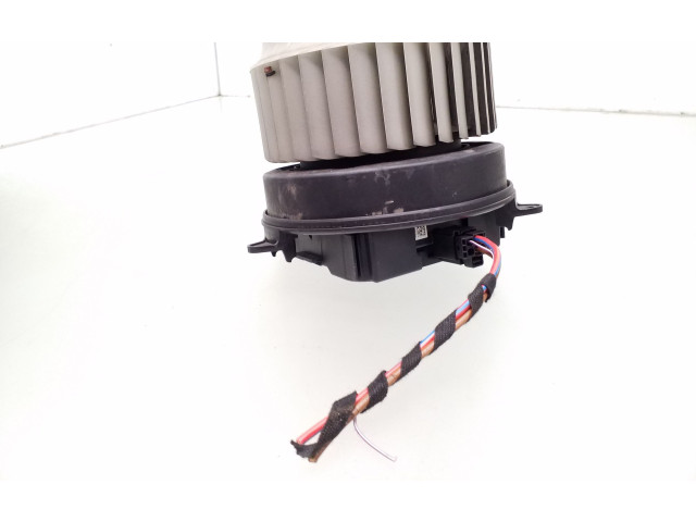 Вентилятор печки    1737080701   Audi A6 S6 C7 4G