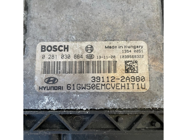 Řídící jednotka 0281030864, 391122A980   Hyundai i30 2014