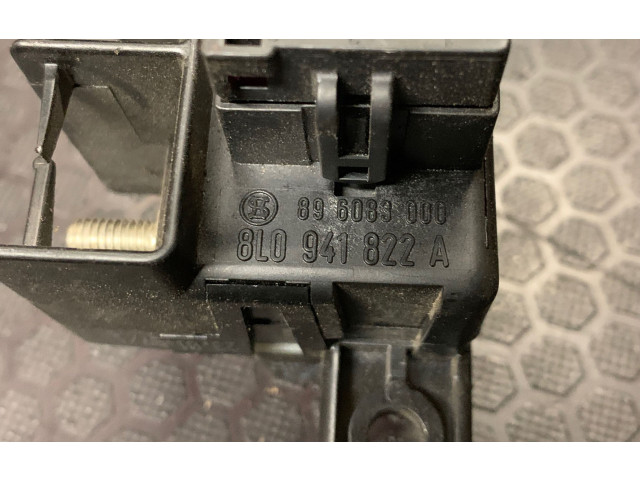 Блок предохранителей 896083000, 8L0941822A Audi A6 S6 C5 4B