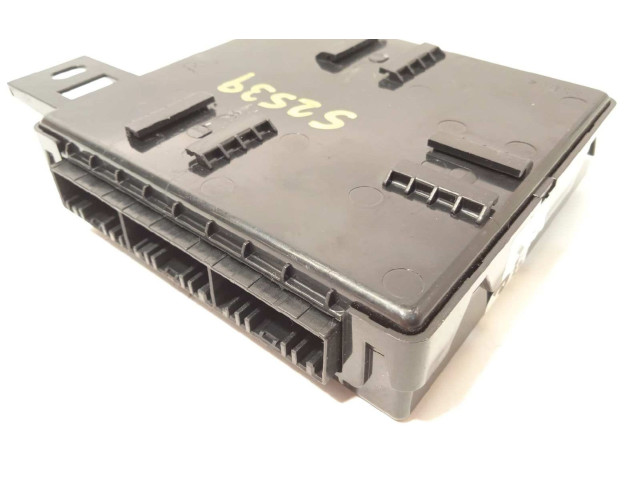 Другие блоки управления / модули     954B0H8720    KIA Rio 