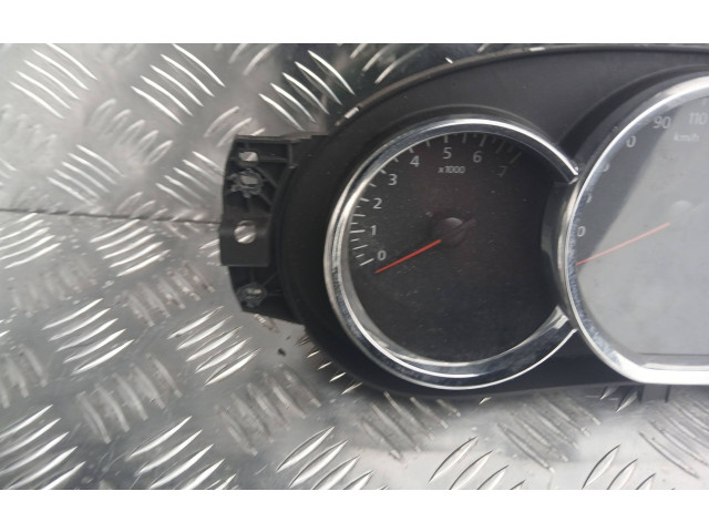 Панель приборов 0002970308, 2131255 Dacia Sandero