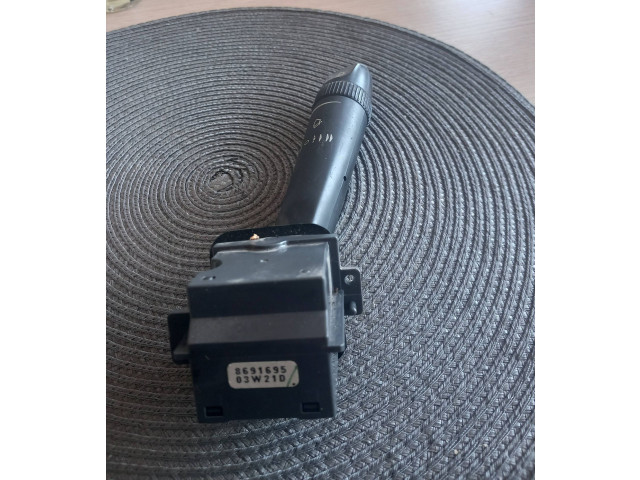 Ручка стеклоочистителей 8691695, 03W21D Volvo V70