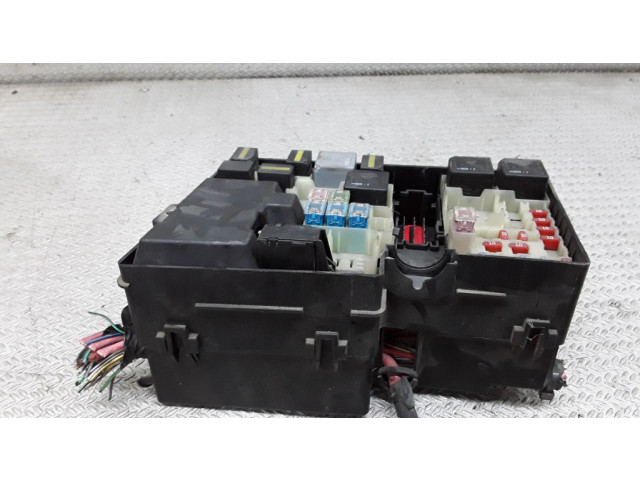   Pojistková skříňka 3M5T14A142AB   Ford Focus C-MAX 2004