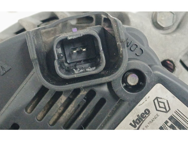 Генератор 231005770R Dacia Duster