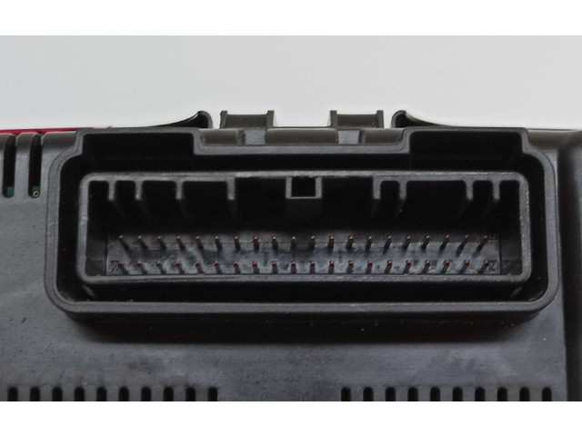 Панель приборов 248100628R, 2472185   Renault Kadjar       