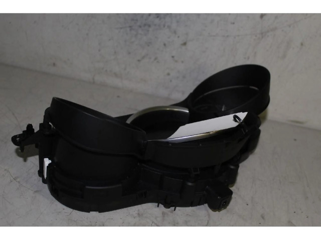 Панель приборов    Fiat 500X       